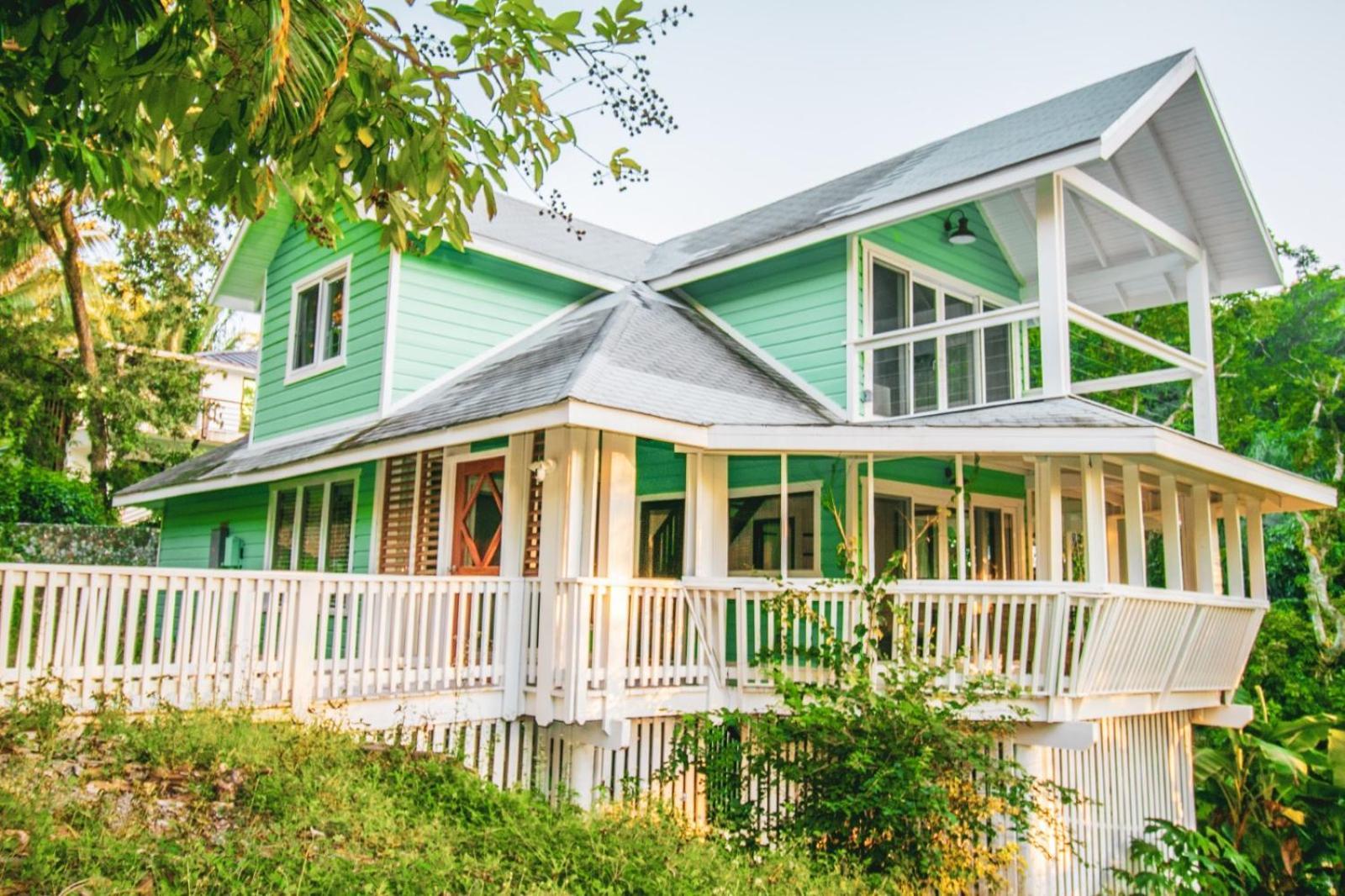 Luna Beach Luxury Boutique Beach Front Resort Jobs Bight 외부 사진